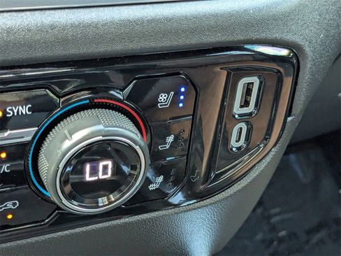 Certified 2024 Chevrolet Silverado 3500 High Country w/ High Country Premium Package image 20