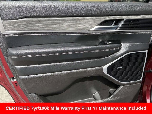 Used 2022 Jeep Wagoneer Series III w/ Premium Group I AWD/4WD image 15