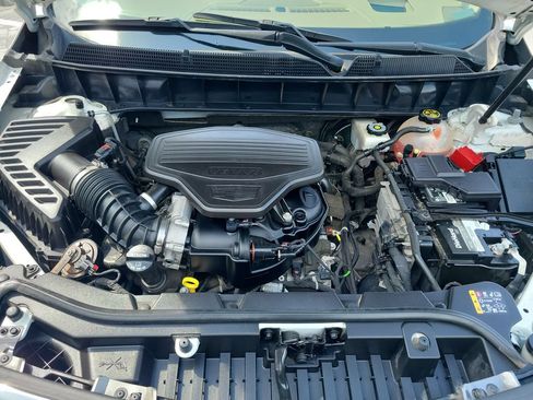 Used 2019 Cadillac XT5 Platinum AWD/4WD image 30