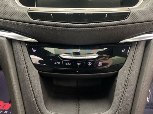 Used 2023 Cadillac XT5 Premium Luxury AWD/4WD image 22