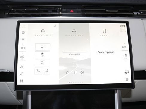 New 2026 Land Rover Range Rover SE image 23