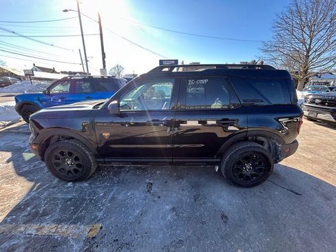 Used 2025 Ford Bronco Sport Badlands image 4