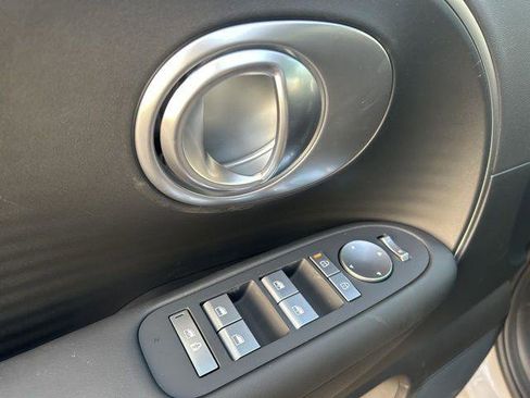 New 2026 Hyundai Ioniq 9 SE AWD/4WD image 12