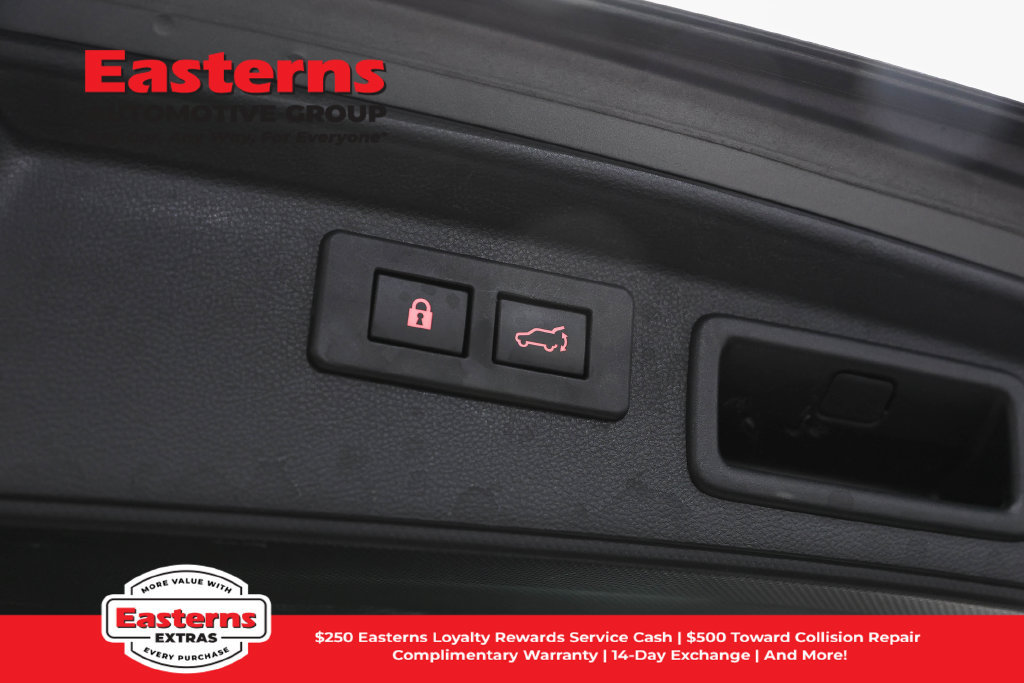 Used 2023 Subaru Forester Premium AWD/4WD image 27