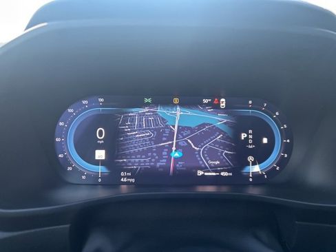 Certified 2025 Volvo XC40 B5 Plus image 20