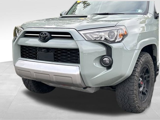 Used 2023 Toyota 4Runner TRD Off-Road Premium w/ Off Road Premium Plus Package AWD/4WD image 9