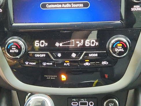 Used 2024 Nissan Murano SV w/ SV Midnight Edition Package FWD image 30