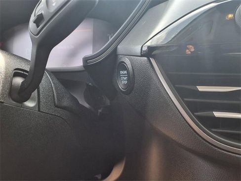 Used 2025 Ford Escape Active image 22