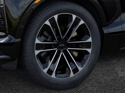 New 2026 Chevrolet Blazer EV SS image 9