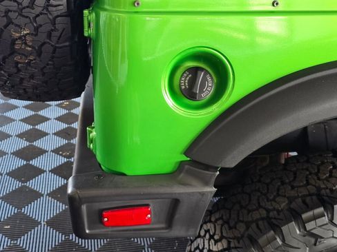 Used 1988 Suzuki Samurai 4WD Soft Top image 22