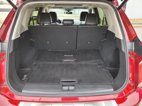 Used 2024 Nissan Rogue Platinum w/ Platinum Premium Package FWD image 13