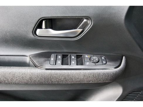 Used 2026 Nissan Kicks SV w/ SV Premium Package FWD image 22