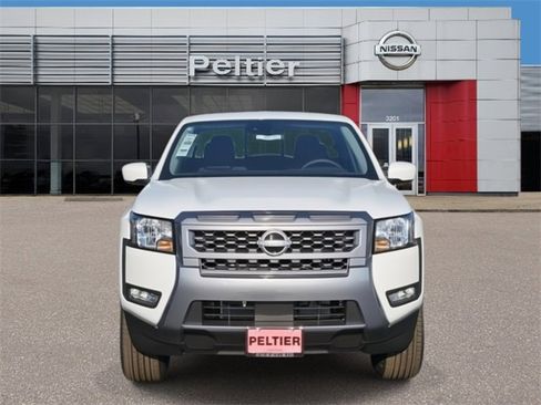 New 2025 Nissan Frontier SV w/ SV Convenience Package image 2