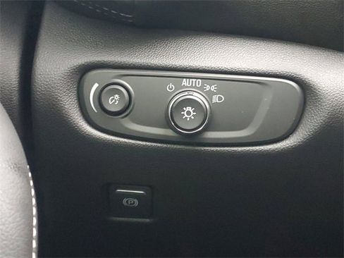 Used 2024 Chevrolet Blazer LT w/ Convenience Package image 19