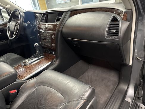 Used 2018 Nissan Armada SL w/ Moonroof Package image 16