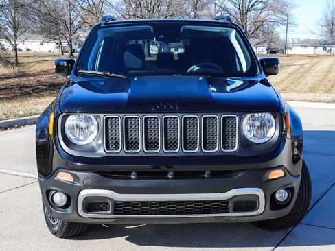 Used 2023 Jeep Renegade Latitude image 17