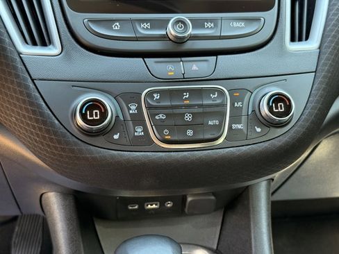 Used 2024 Chevrolet Malibu LT w/ Sport Edition image 20