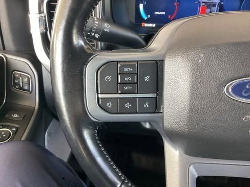 Used 2023 Ford F250 Lariat w/ Chrome Package image 46