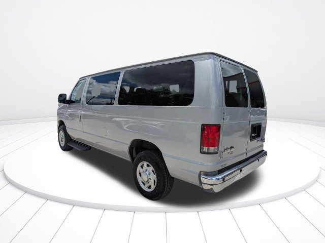 Used 2014 Ford E-350 and Econoline 350 XLT RWD image 6