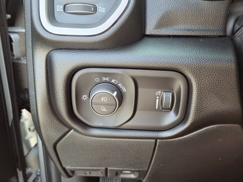 Used 2026 RAM 2500 Big Horn AWD/4WD image 28