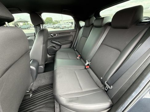 Used 2025 Honda Civic Sport image 24