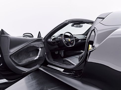 Used 2024 Ferrari 296 GTS RWD image 49