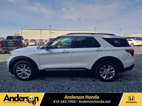 Used 2023 Ford Explorer XLT w/ Equipment Group 202A image 1