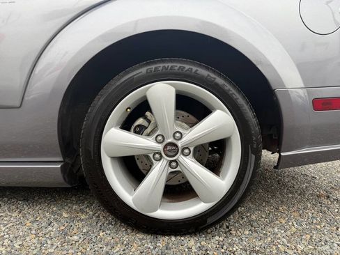 Used 2006 Ford Mustang GT Premium image 16