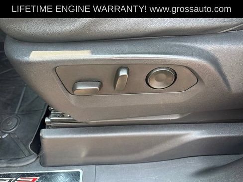 Used 2022 Chevrolet Silverado 1500 ZR2 w/ Technology Package AWD/4WD image 14