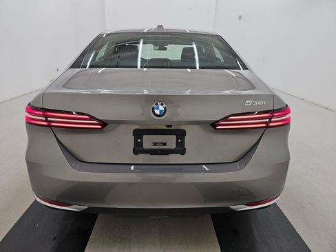 Certified 2026 BMW 530i image 5