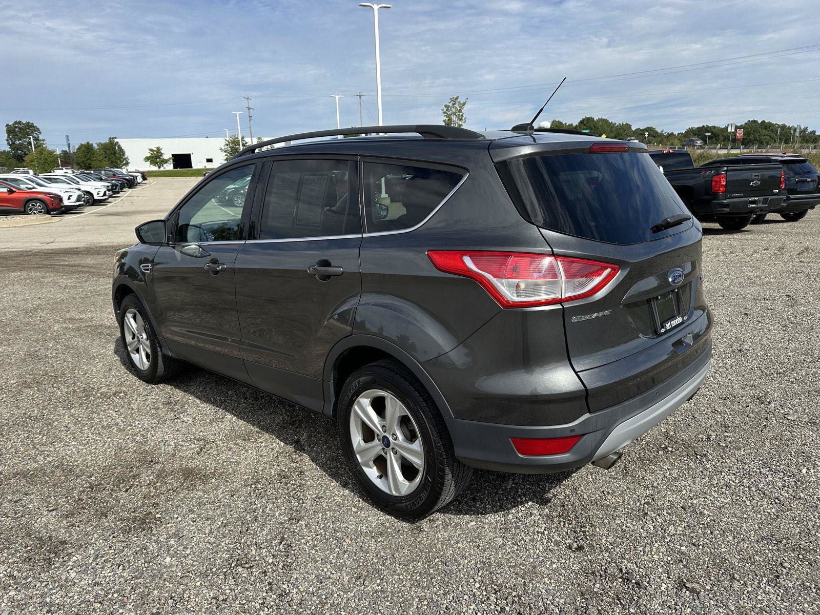 Used 2016 Ford Escape SE w/ Equipment Group 201A FWD image 23