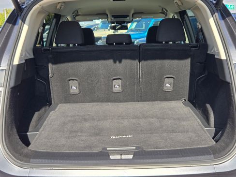 Certified 2024 Nissan Rogue SV image 24