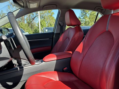 Used 2024 Toyota Camry XSE image 18