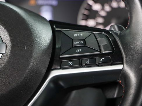Used 2020 Nissan Altima 2.5 SR FWD image 13