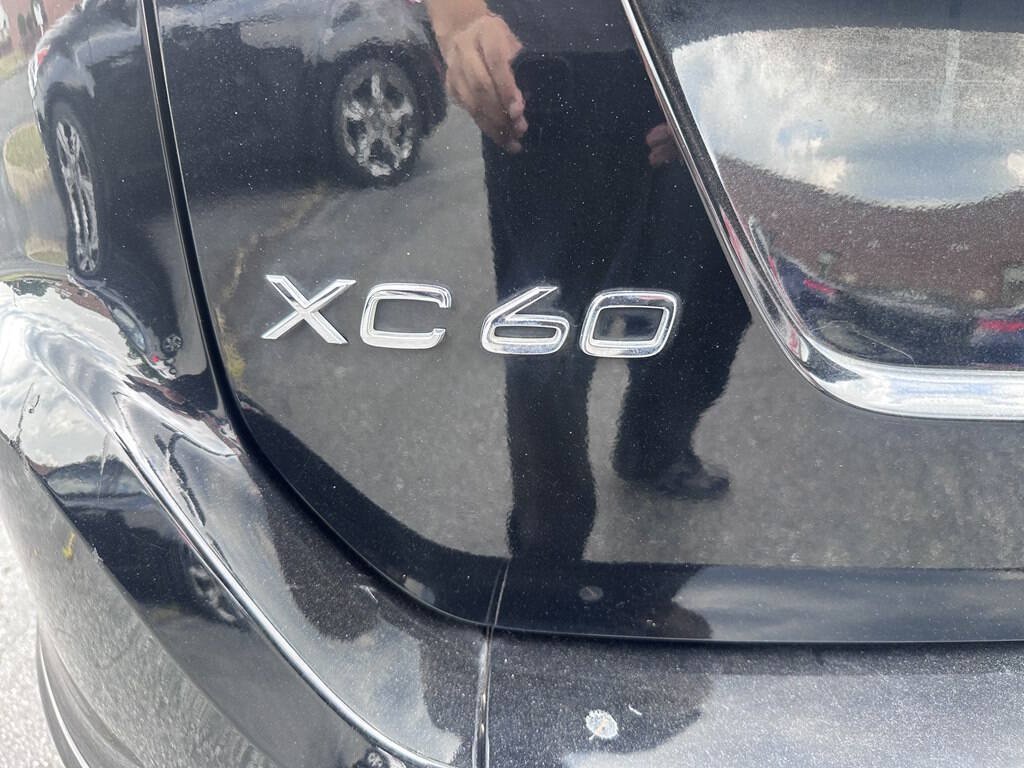 Used 2015 Volvo XC60 T5 Premier w/ Proximity Package FWD image 7