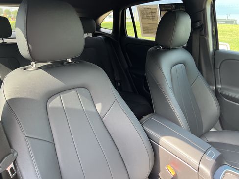 Certified 2026 Mercedes-Benz GLA 250 image 35