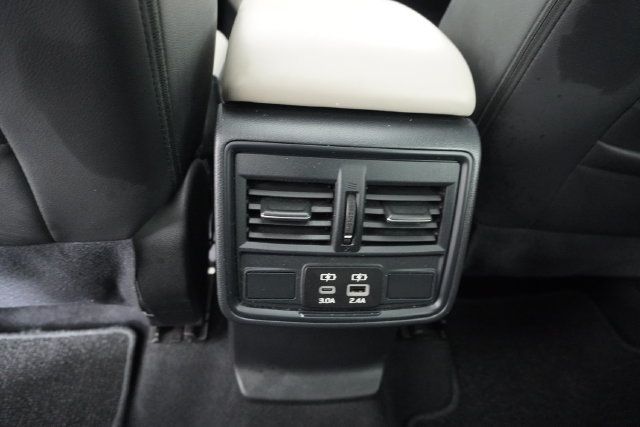 Certified 2025 Subaru Forester Premium AWD/4WD image 34