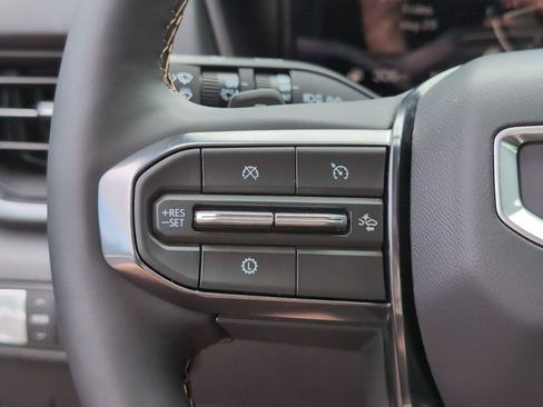 Used 2026 GMC Terrain AT4 w/ Convenience Package III AWD/4WD image 29