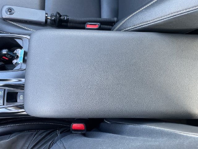 Used 2025 Toyota Camry SE FWD image 17