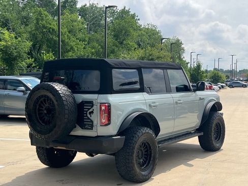 Used 2022 Ford Bronco Outer Banks AWD/4WD image 11