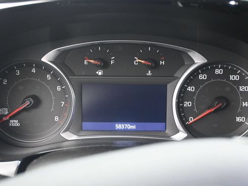 Used 2021 Chevrolet Traverse LT FWD image 13