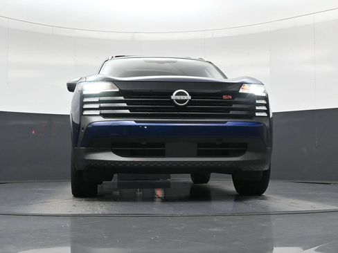 Certified 2025 Nissan Kicks SR FWD image 20