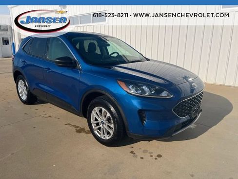 Used 2022 Ford Escape SE w/ Cold Weather Package AWD/4WD image 1