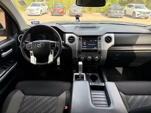 Used 2018 Toyota Tundra SR5 w/ TRD Off Road Package AWD/4WD image 12