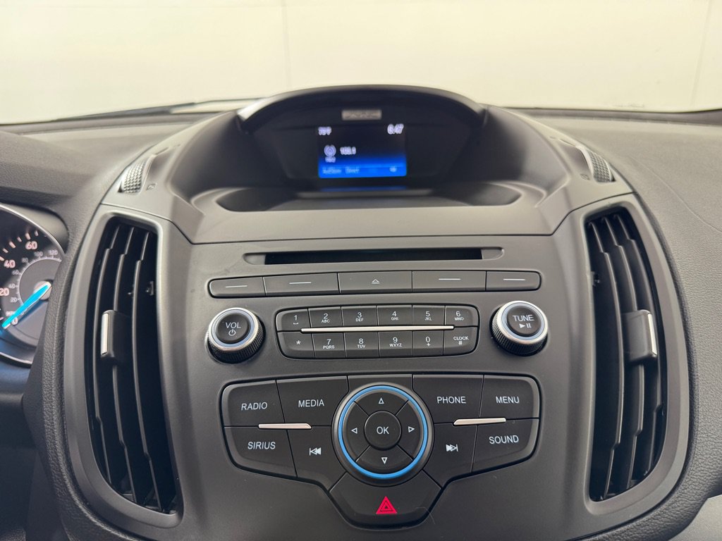 Used 2017 Ford Escape SE AWD/4WD image 16