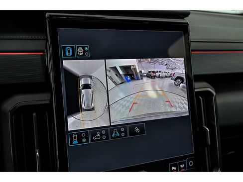 New 2026 GMC Acadia AT4 w/ Luxury Package AWD/4WD image 16