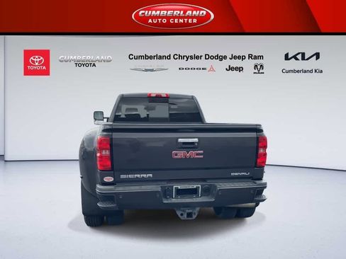 Used 2015 GMC Sierra 3500 Denali w/ Duramax Plus Package image 7