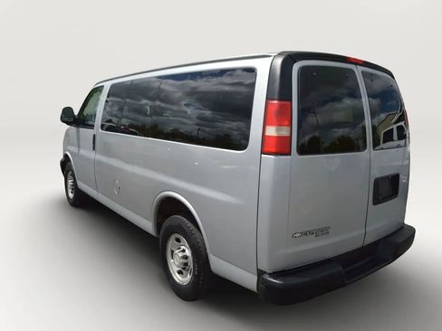 Used 2014 Chevrolet Express 2500 LS RWD image 6