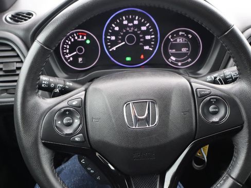 Used 2022 Honda HR-V Sport image 16