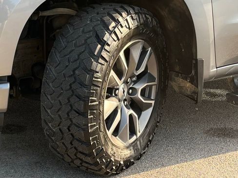 Used 2020 Chevrolet Silverado 1500 RST w/ Texas Edition image 28